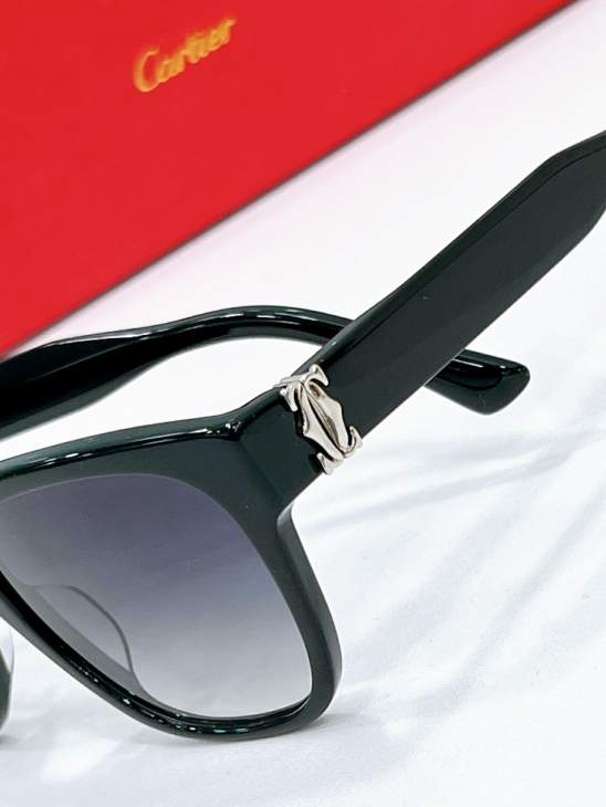 Picture of Cartier Sunglasses _SKUfw80536859fw